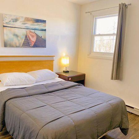 Motel Grande Ile Salaberry-de-Valleyfield Eksteriør billede