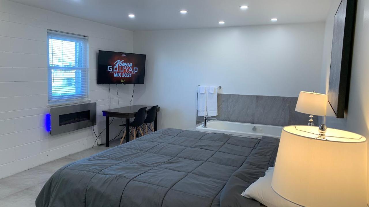 Motel Grande Ile Salaberry-de-Valleyfield Eksteriør billede
