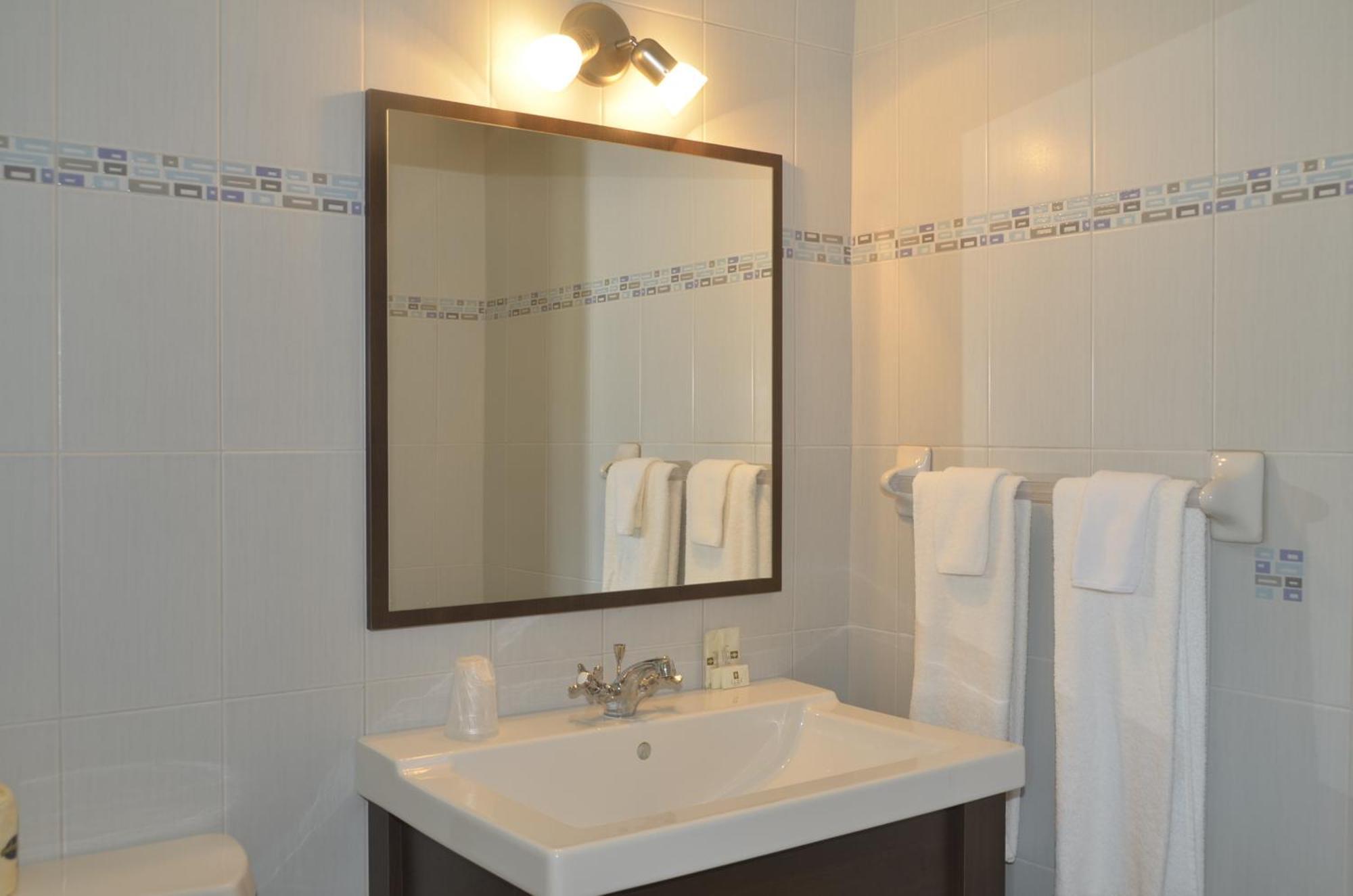Motel Grande Ile Salaberry-de-Valleyfield Eksteriør billede