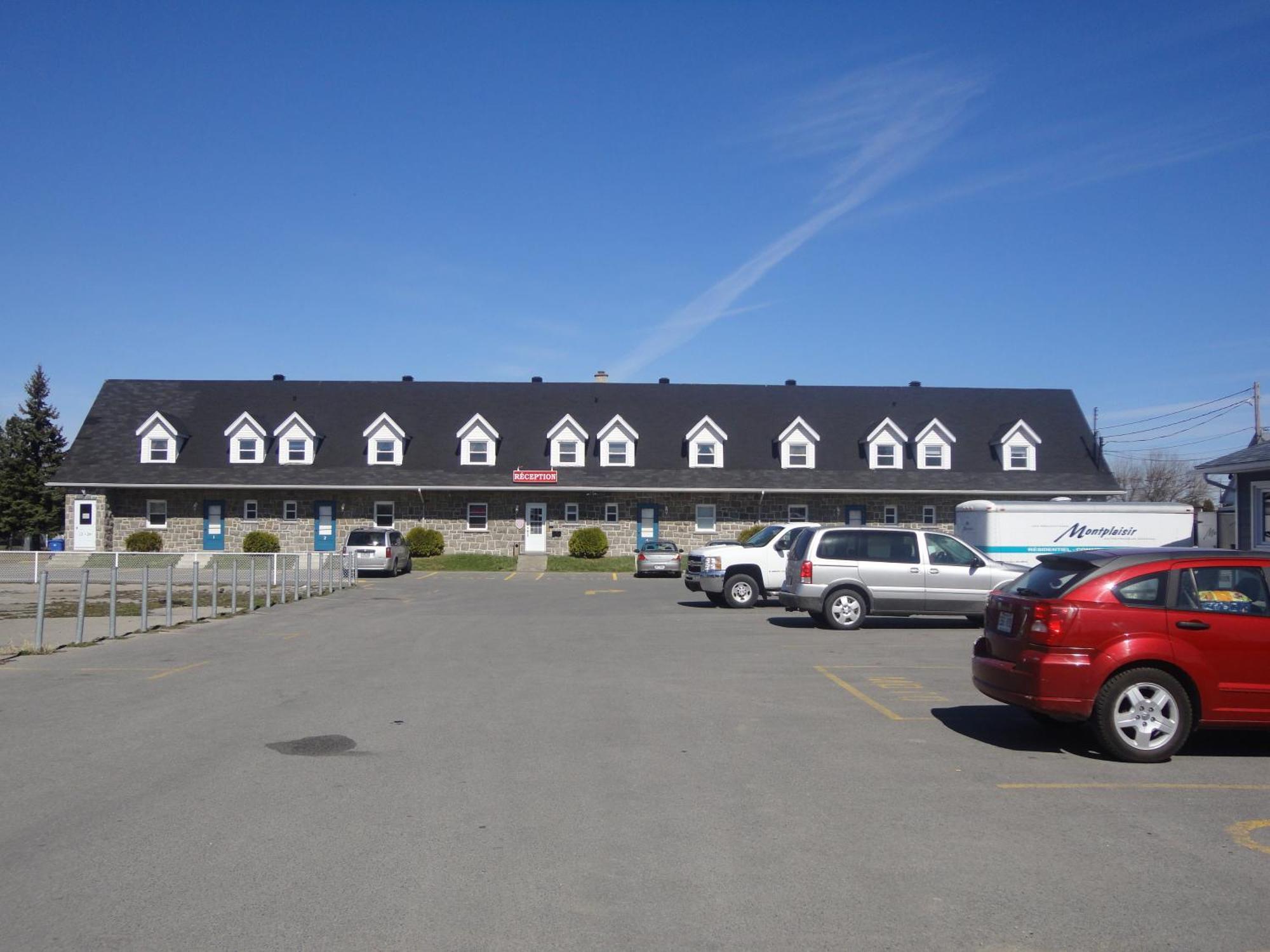 Motel Grande Ile Salaberry-de-Valleyfield Eksteriør billede