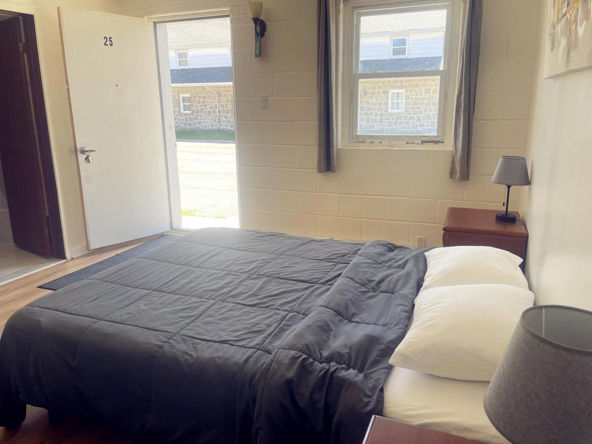 Motel Grande Ile Salaberry-de-Valleyfield Eksteriør billede
