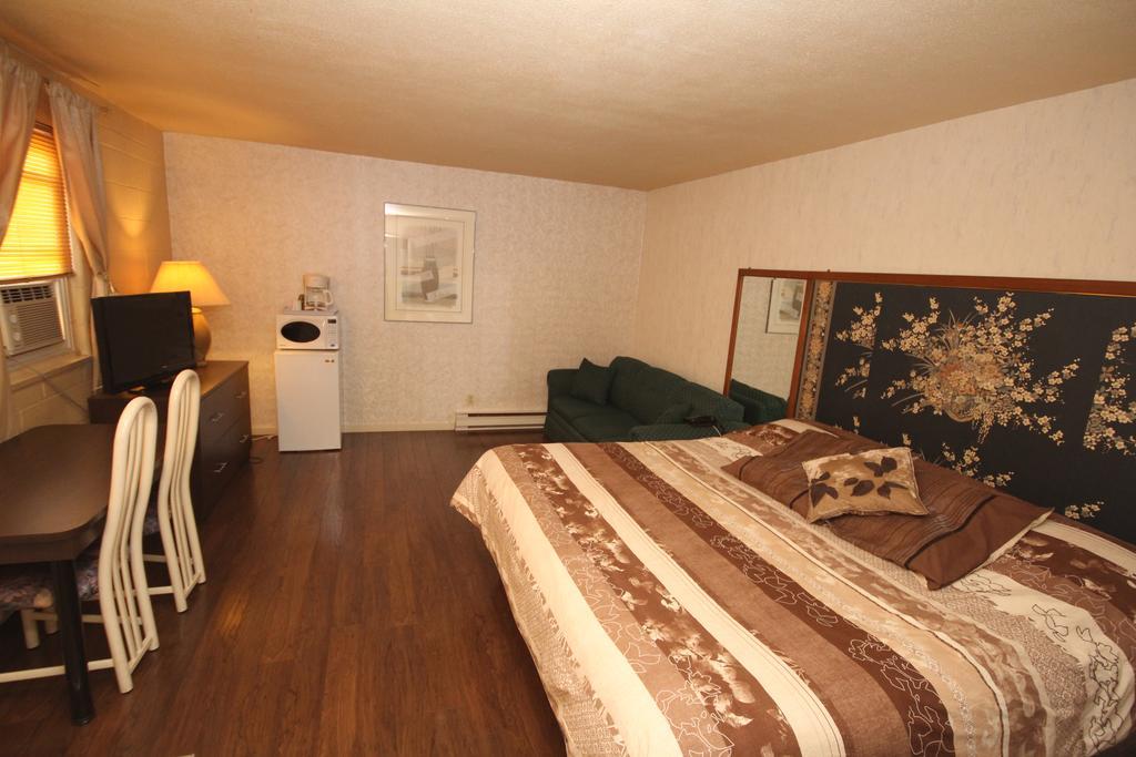 Motel Grande Ile Salaberry-de-Valleyfield Eksteriør billede
