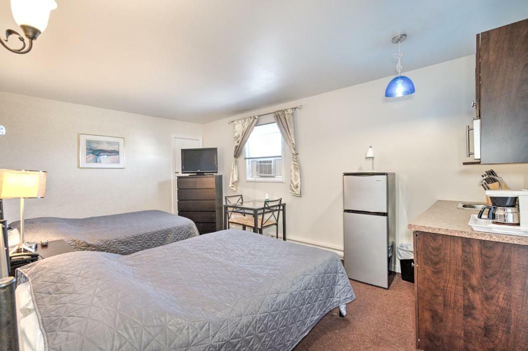 Motel Grande Ile Salaberry-de-Valleyfield Eksteriør billede